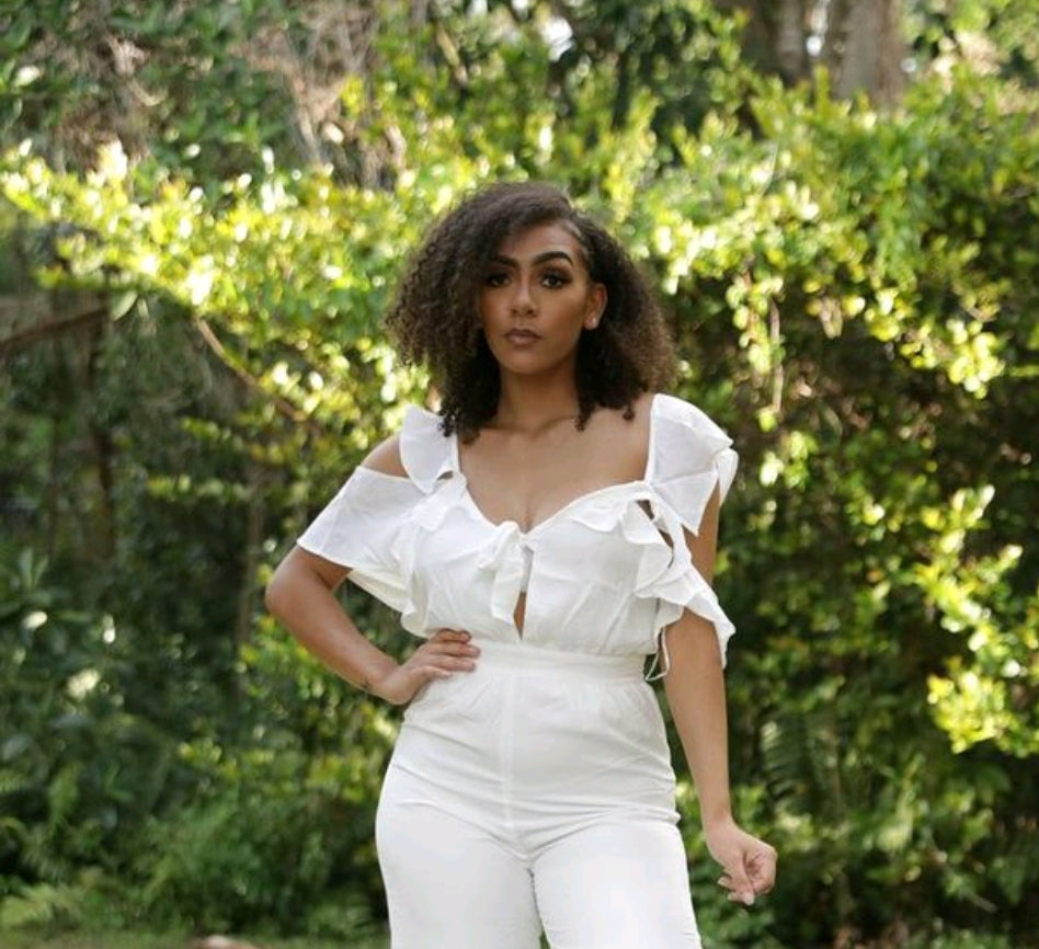 THE "SPRING ME" JUMPER (WHITE)